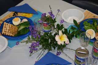 Mount Sinai Seder Table